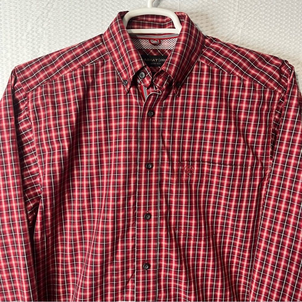 Ariat Pro-Series Rodeo Western Button Down Shirt Maroon/Black Checked Size s/p